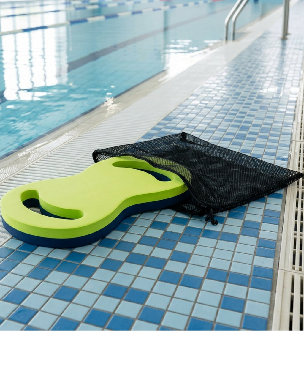 Yalru Figure-Eight Pull-Kick Training Float 32 cm Lime Navy - Lifestyle view